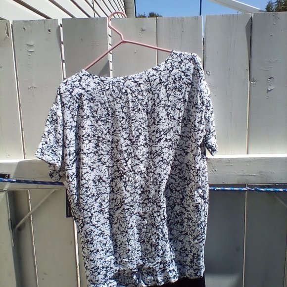 Womens Blouse - Picture 2 of 4